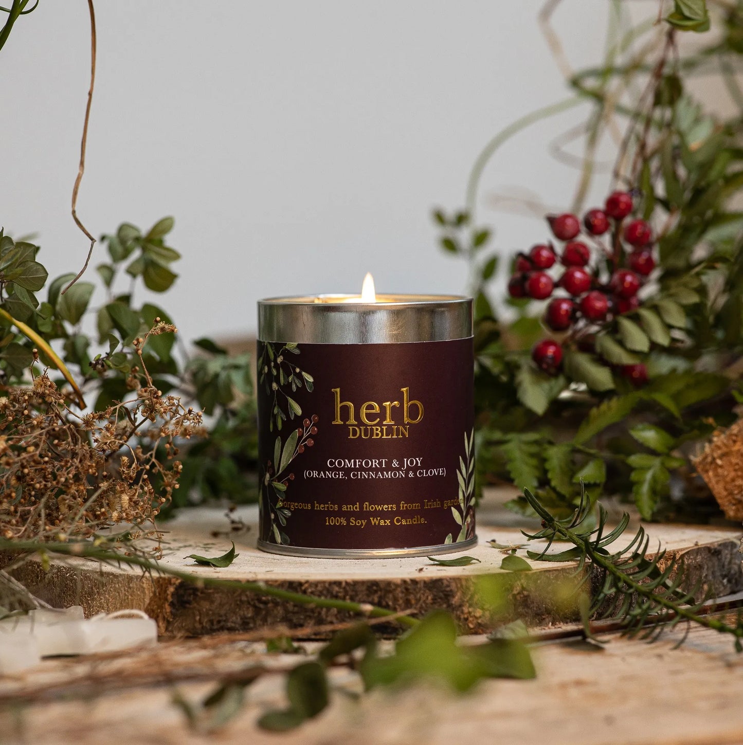 Comfort and Joy Tin candle