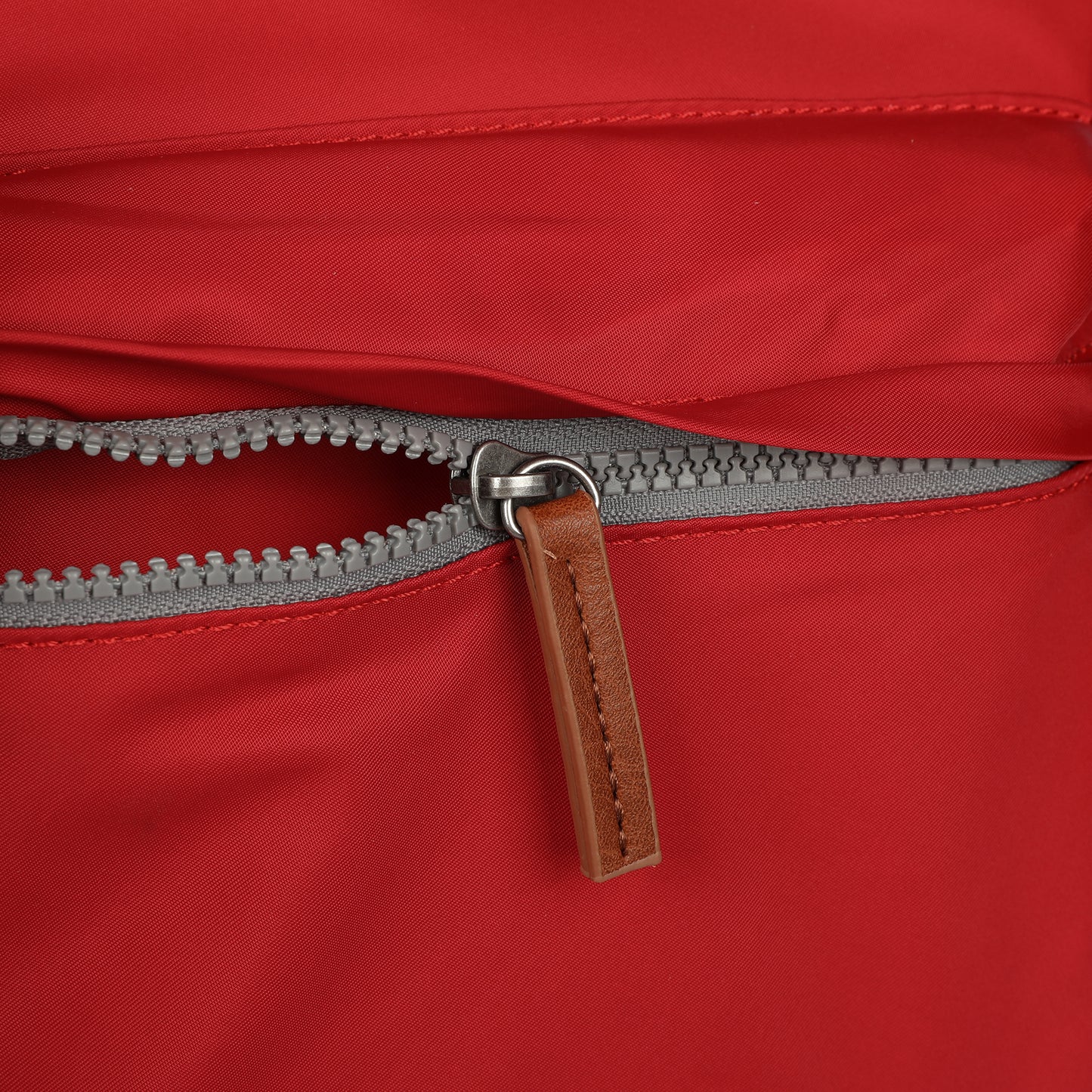 Roka Kennington B Medium Sustainable Nylon Cranberry