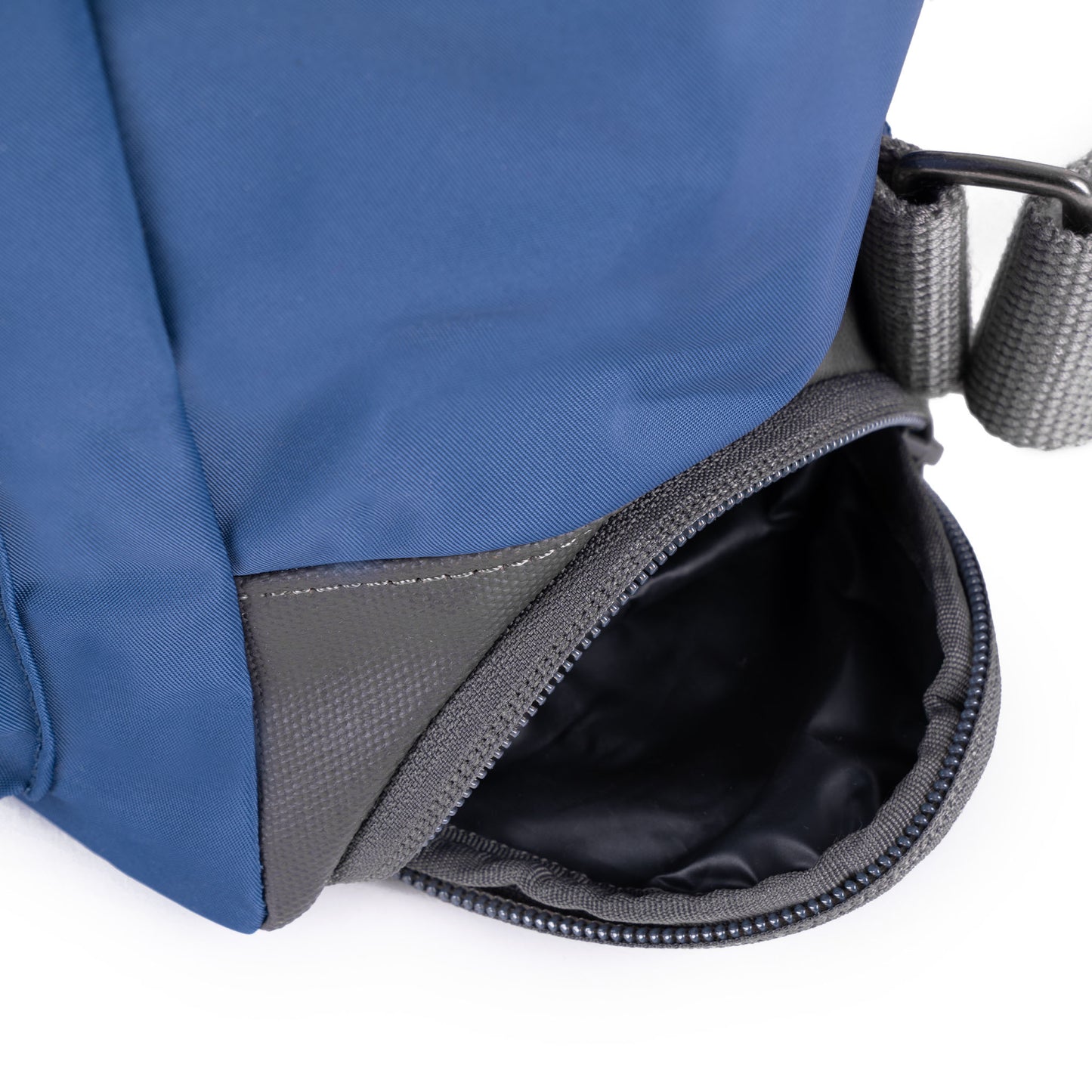 Roka Bayswater Nylon Burnt Blue