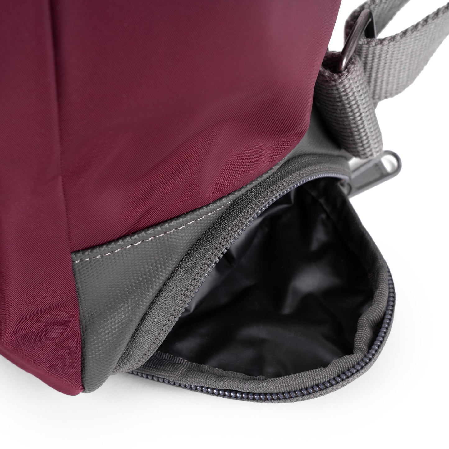 Roka Bayswater Nylon Plum