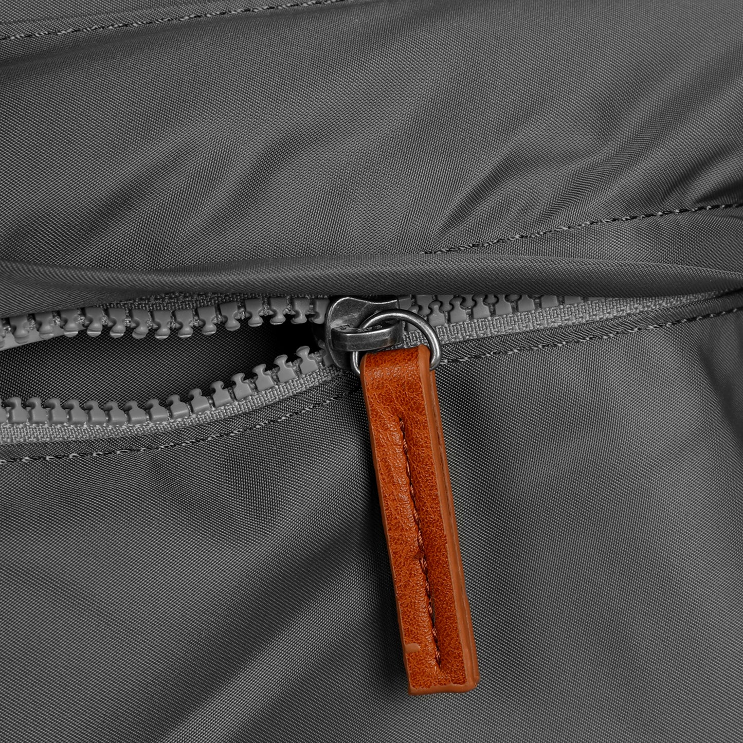 Roka Kennington B Medium Sustainable Nylon Graphite