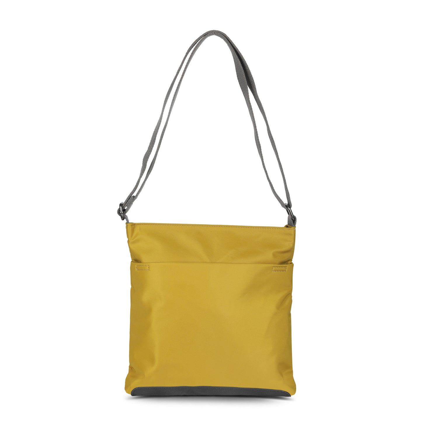 Roka Kennington B Medium Sustainable Nylon Corn