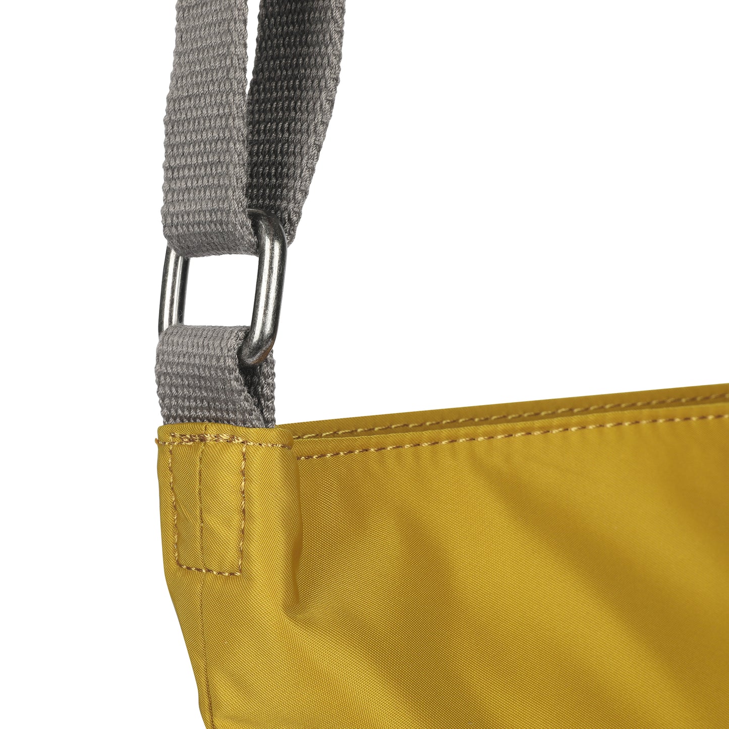 Roka Kennington B Medium Sustainable Nylon Corn